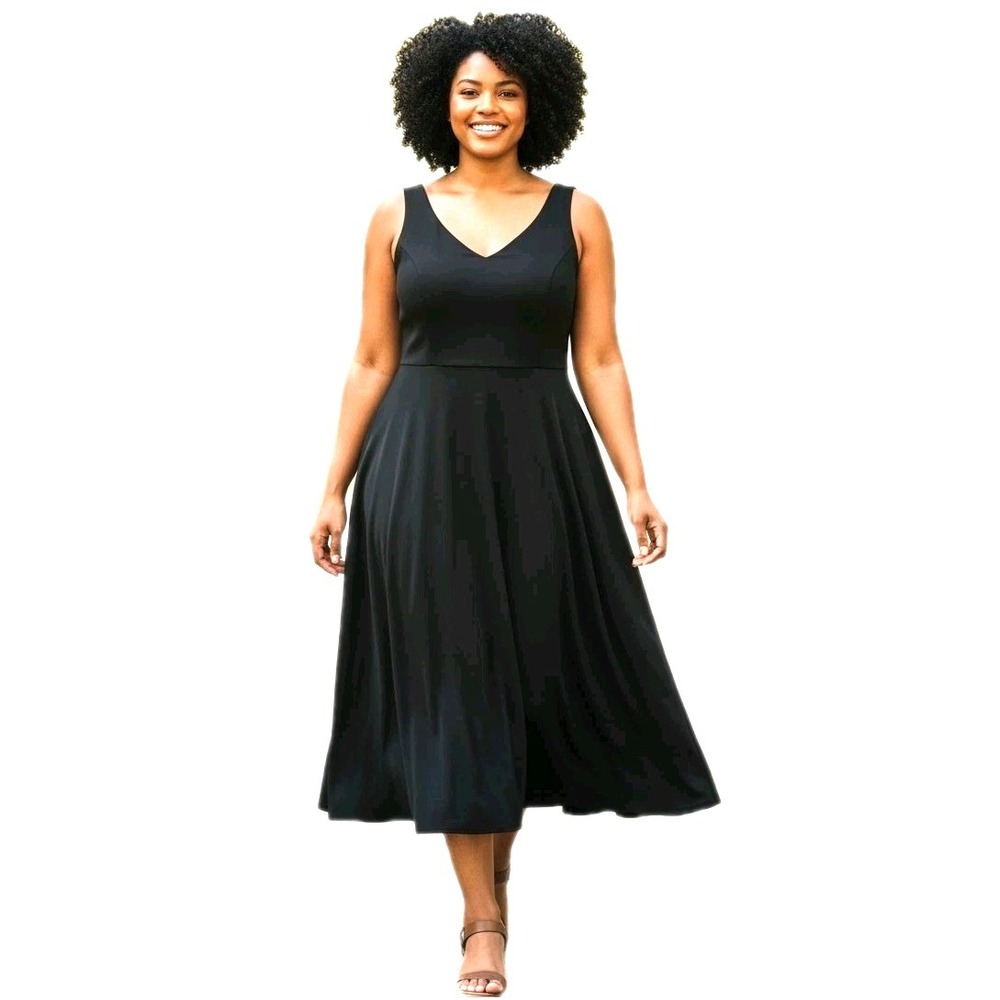City Chic Little Black Dress Plus Size XL/22 Fit‎ & Flare Sleeveless V-Neck READ